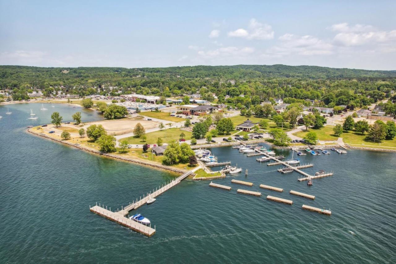 Boyne City Cottage Walk To Downtown And Lake! Exterior foto